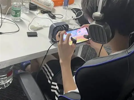 电竞走进校园 校园电竞的新探索与未来